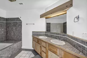 1007 Aspen Grove Cir, Minden, NV 89423 - Photo 36