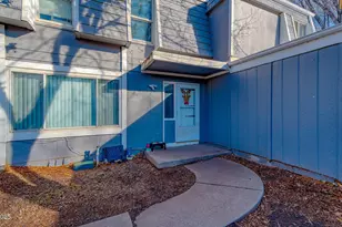 7640 Bluestone Dr, Reno, NV 89511 - Photo 2