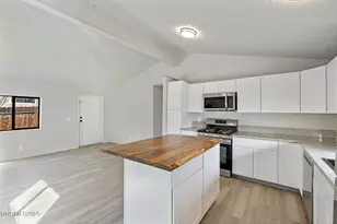 2720 Dahlia Wy, Reno, NV 89512 - Photo 12