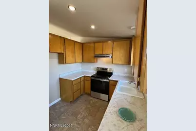 2044 Lonnie Lane, Dayton, NV 89403 - Photo 8