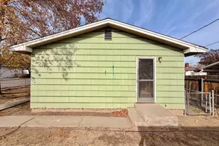 438 Laurel St, Reno, NV 89512 - Photo 42