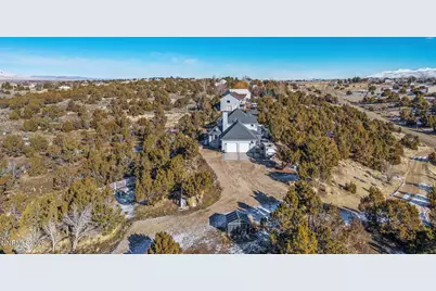 271 Greencrest Drive, Spring Creek, NV 89815 - Photo 2