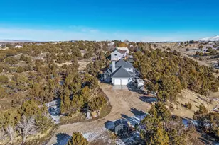 271 Greencrest Dr, Spring Creek, NV 89815 - Photo 2