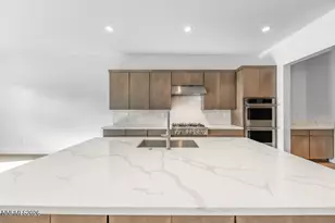 2400 Arrowroot Wy, Sparks, NV 89441 - Photo 8