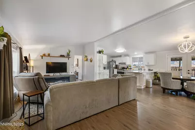 158 Elizabeth Lane, Dayton, NV 89403 - Photo 14