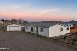 158 Elizabeth Ln, Dayton, NV 89403 - Photo 6