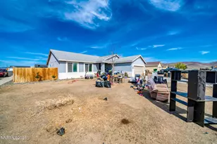 3175 Snowberry St, Silver Springs, NV 89429 - Photo 40