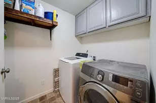 3175 Snowberry St, Silver Springs, NV 89429 - Photo 18