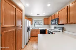 3188 Rose Vista Dr, Reno, NV 89502 - Photo 12