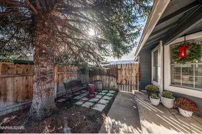 6052 Bankside Way, Reno, NV 89523 - Photo 6