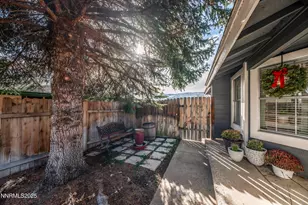 6052 Bankside Way, Reno, NV 89523 - Photo 6