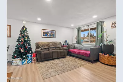 5700 Dolores Drive, Sparks, NV 89436 - Photo 6