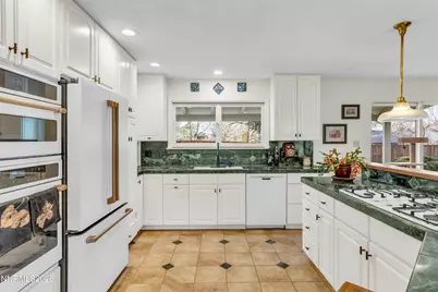 2350 Eva Adams Drive, Reno, NV 89509 - Photo 18