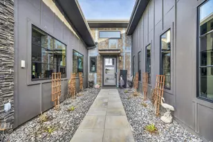 11150 Carlsbad Rd, Reno, NV 89508 - Photo 4