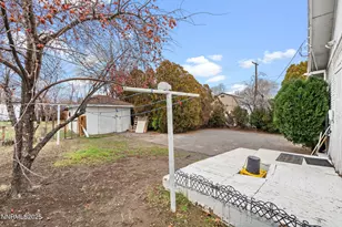 1016 Prater Wy, Sparks, NV 89431 - Photo 20