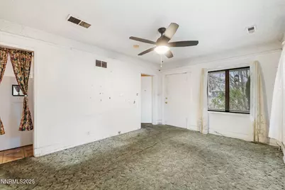 1016 Prater Way, Sparks, NV 89431 - Photo 6