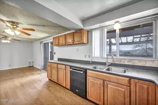 9421 Wigwam Way, Reno, NV 89506 - Photo 10