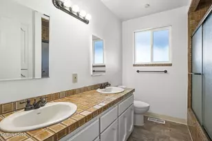 8355 Lakeside Dr, Reno, NV 89511 - Photo 30