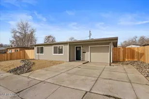 901 Southworth Dr, Reno, NV 89512 - Photo 2