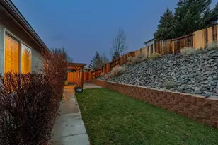 1056 Crown View Dr, Reno, NV 89523 - Photo 4
