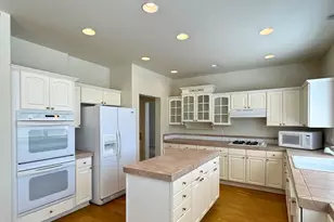 6710 Cinnamon Dr, Sparks, NV 89436 - Photo 12