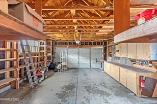 650 Lenwood Dr, Sparks, NV 89431 - Photo 8