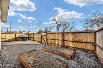 459 Field Street, Sparks, NV 89431 - Photo 12