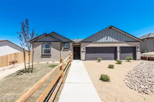 725 Sun Mesa Dr, Sun Valley, NV 89433 - Photo 2