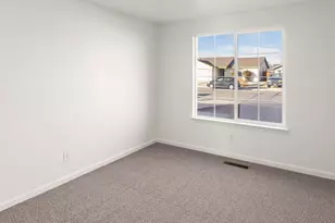 227 Jennys Ln, Fernley, NV 89408 - Photo 10