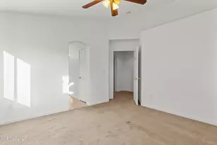 9565 Long River Dr, Reno, NV 89506 - Photo 18