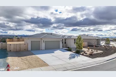 10376 N Penasquitos Court, Spanish Springs, NV 89441 - Photo 2