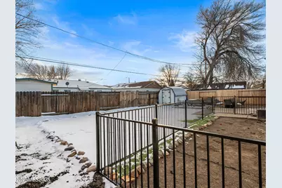 1305 Sbragia Way, Sparks, NV 89431 - Photo 18