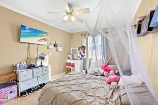 7351 Rubens Ct, Sun Valley, NV 89433 - Photo 14