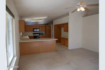 17320 Magnetite Drive, Reno, NV 89508 - Photo 14