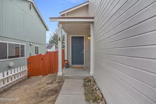 1690 Chatterley Ln, Sparks, NV 89434 - Photo 4