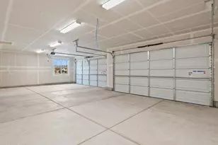 2555 Emerson Cir, Fernley, NV 89408 - Photo 38