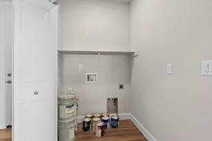 2555 Emerson Cir, Fernley, NV 89408 - Photo 36