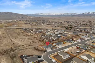 2555 Emerson Cir, Fernley, NV 89408 - Photo 50