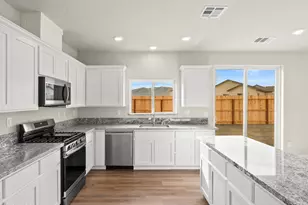 2555 Emerson Cir, Fernley, NV 89408 - Photo 18