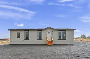 3605 E 10th St, Silver Springs, NV 89429 - Photo 2