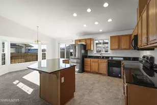 2125 Lenticular Dr, Sparks, NV 89441 - Photo 10