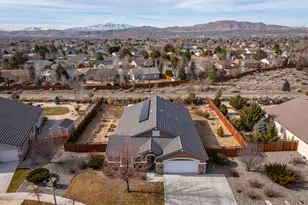 7707 Rhythm Cir, Sparks, NV 89436 - Photo 32