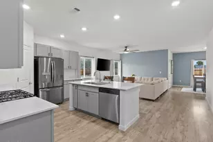 2645 Emerson Cir, Fernley, NV 89408 - Photo 2