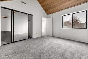 2561 Garfield Dr, Sparks, NV 89431 - Photo 18