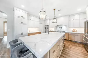 7705 Peavine Shadow Ct, Reno, NV 89523 - Photo 4