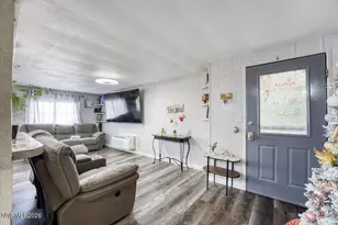 985 Villa Wy, Fernley, NV 89408 - Photo 2