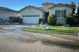 944 Lakeview Dr, Dayton, NV 89403 - Photo 1