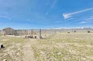 30700 Horse Creek Rd, Orovada, NV 89425 - Photo 20