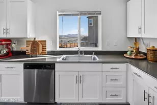 1795 Dream Catcher Ct, Sun Valley, NV 89433 - Photo 6