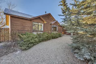 1317 Bridle Way, Minden, NV 89423 - Photo 6